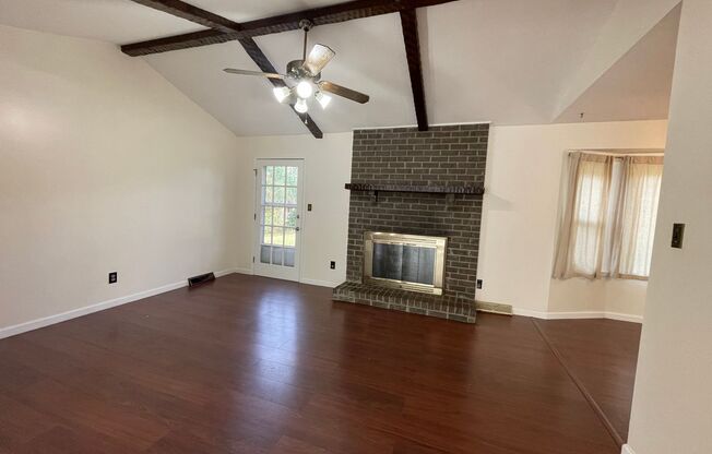 Charming 3 bd 2 bt Brick Ranch