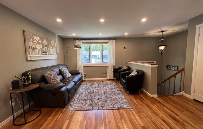 35 HARDING AVE