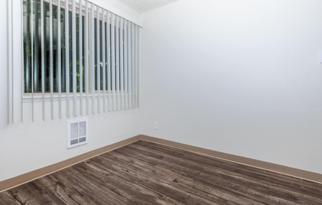 1 bed, 1 bath, 620 sqft, $1,350