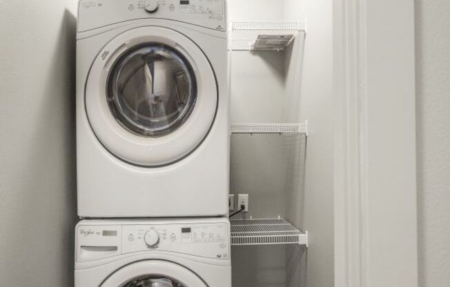 3 beds, 2 baths, 1,222 sqft, $1,650, Unit 5009 Milligan