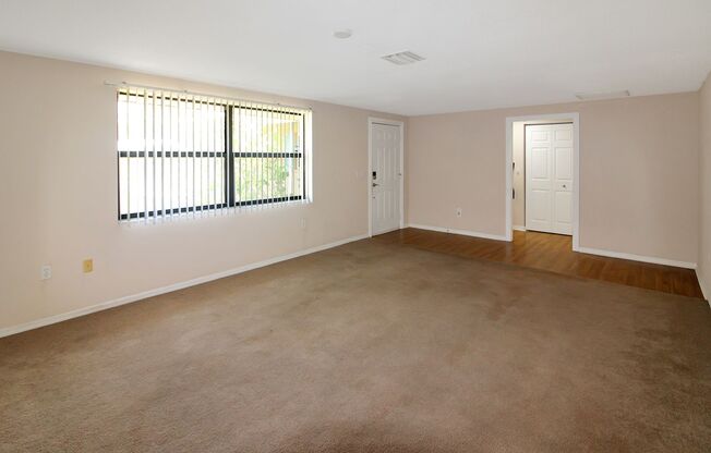 South Venice Annual Home for Rent