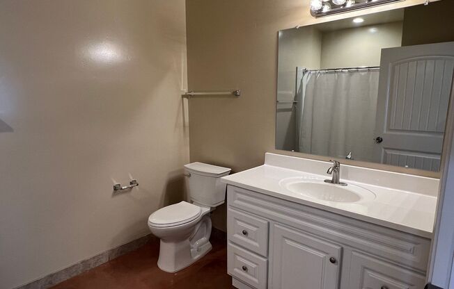 Studio, 1 bath, 385 sqft, $1,750, Unit # 54