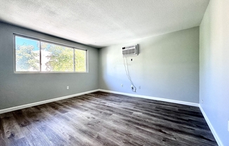 1 bed, 1 bath, 600 sqft, $1,900, Unit 11