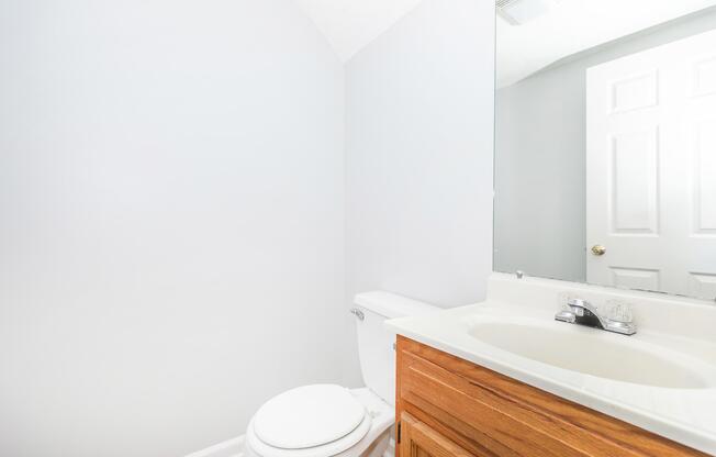 4 beds, 4.5 baths, 2,000 sqft, $1,912