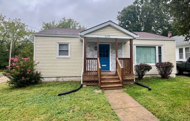 Updated 2 bedroom home in Alton