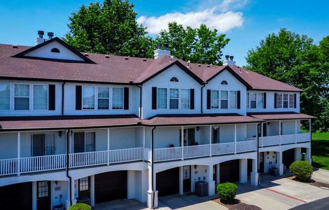 the building where the motel is located