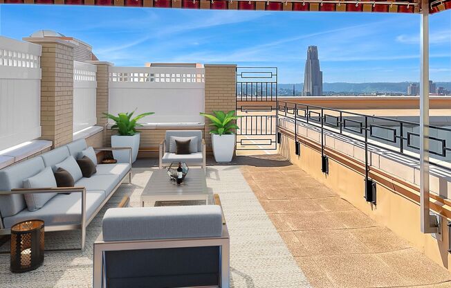 1 bed, 1 bath, 768 sqft, $2,450, Unit Royal York 1106