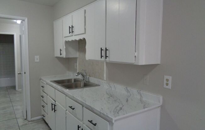 #1050-W Pierson St, LLC