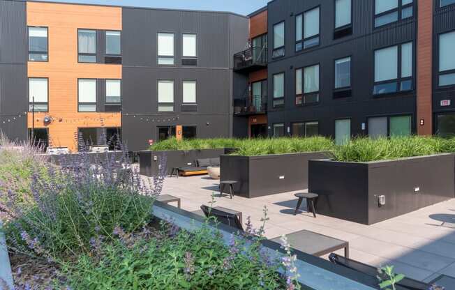 Outdoor Living Area at CityLine Apartments, Minneapolis, Minnesota