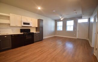 1 bed, 1 bath, 662 sqft, $1,075, Unit 113