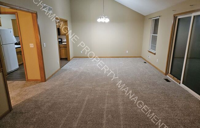 3 beds, 3 baths, 1,466 sqft, $1,675, Unit 6528