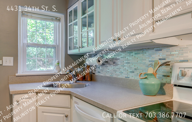 4431 34 ST S