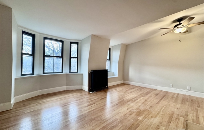 169 W BROOKLINE ST PATH