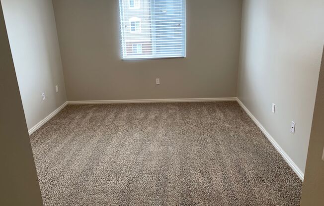 1 bed, 1 bath, 790 sqft, $1,318, Unit D401