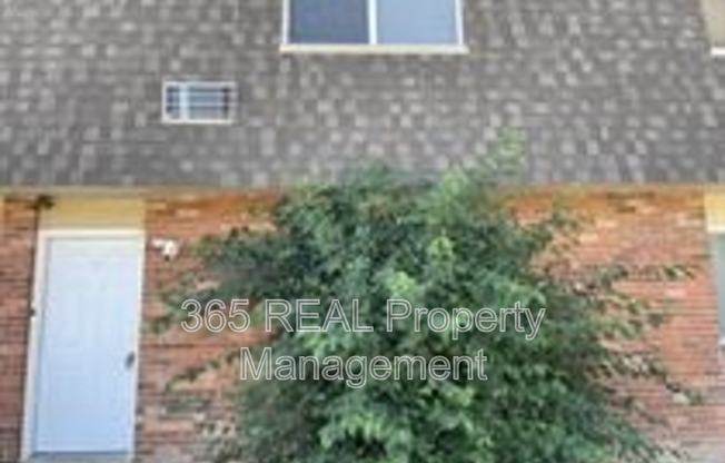 706 37 AVE