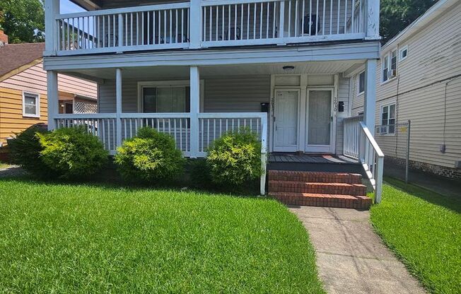 Three Bedroom One Bath Duplex in the Ballentine Place Neighborhood