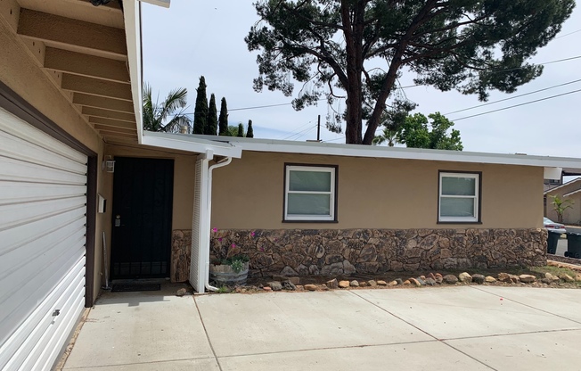 Beautifully Remodeled 3 Bedroom 2 Bath Home in La Mesa