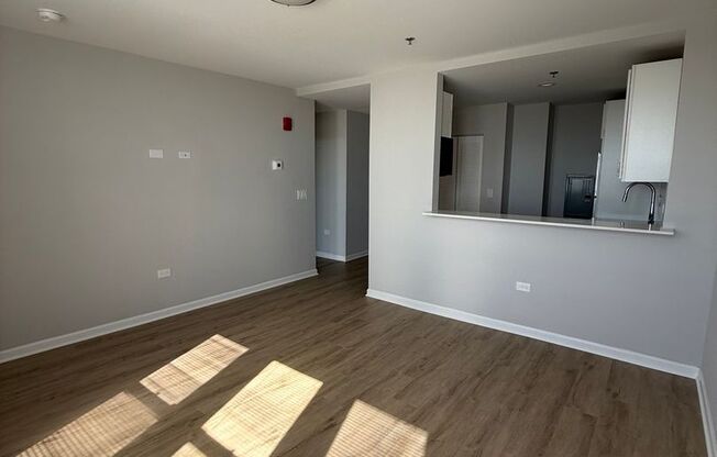 1 bed, 1 bath, 550 sqft, $1,450, Unit 1101