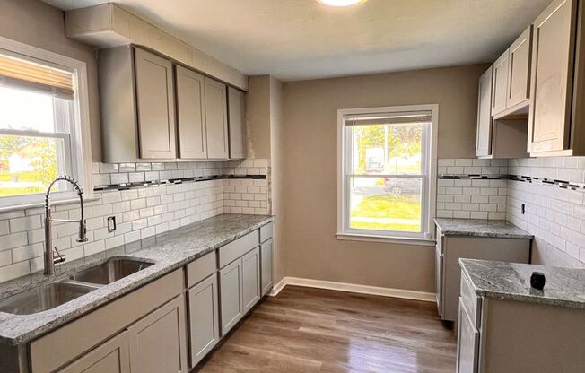 3 beds, 1 bath, $1,400