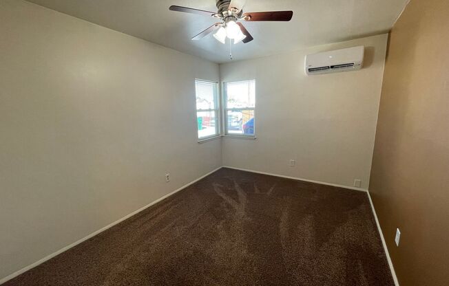 2 beds, 1 bath, $1,750