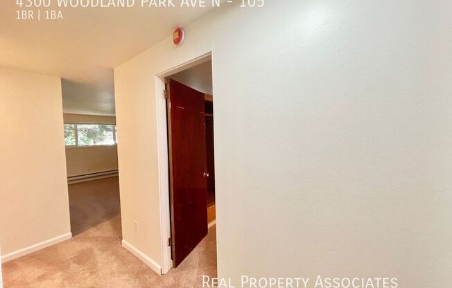4300 Woodland Park Ave N