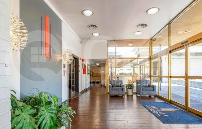 1 bed, 1 bath, 602 sqft, $2,000, Unit 16E