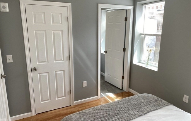 1 bed, 1.5 baths, 650 sqft, $3,000, Unit 3