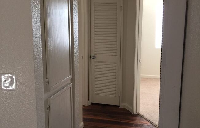 2 beds, 2 baths, 728 sqft, $2,875, Unit 23