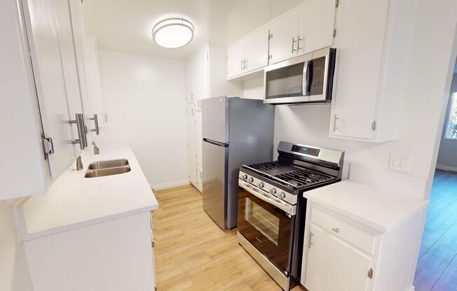 FUL - Fulton Ave Apartments