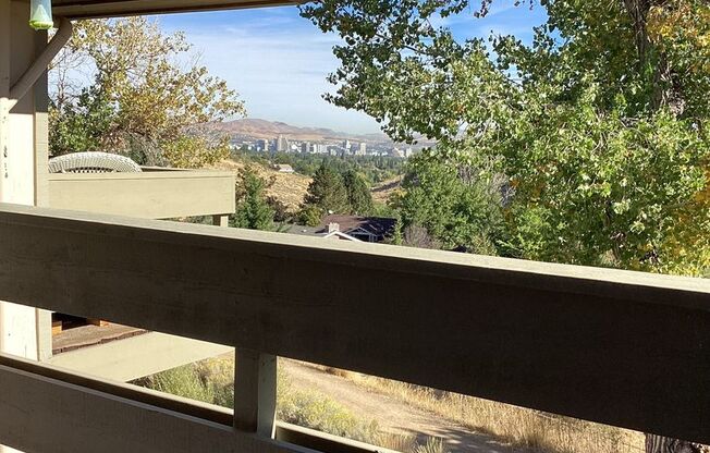 REMODELED UNIT IN THE LOVELY SKYLINE VILLA CONDOS OFF OF SKYLINE - NICE CITY AND MOUNTAIN VIEW FROM BALCONY