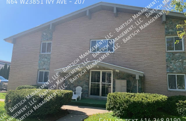 23851 IVY AVE