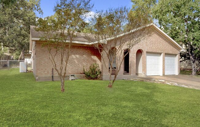 August 2026 Pre-Lease - 1 Mile to TAMU!