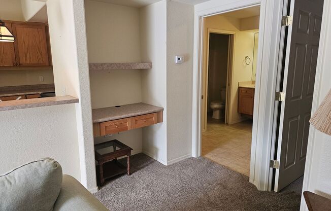 1 bed, 1 bath, $1,400