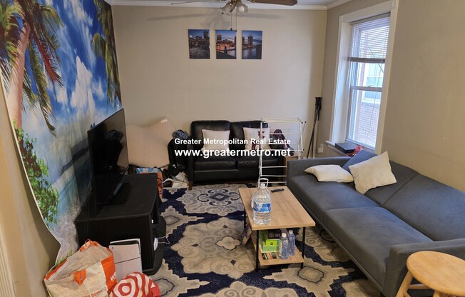 25 SALUTATION ST