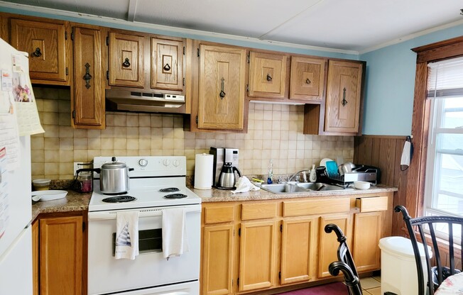 114 FELLSWAY W