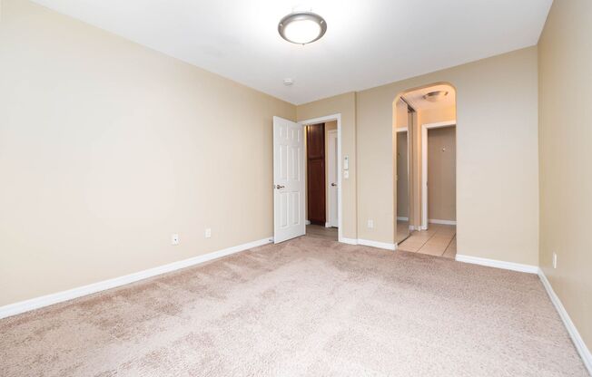 2 beds, 2 baths, $2,700