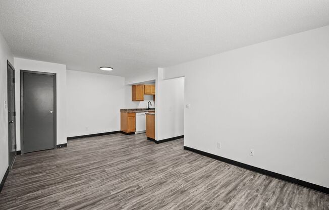 1 bed, 1 bath, 575 sqft, $825, Unit 01-002
