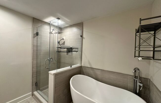 2 beds, 2 baths, $2,250, Unit UNIT 503