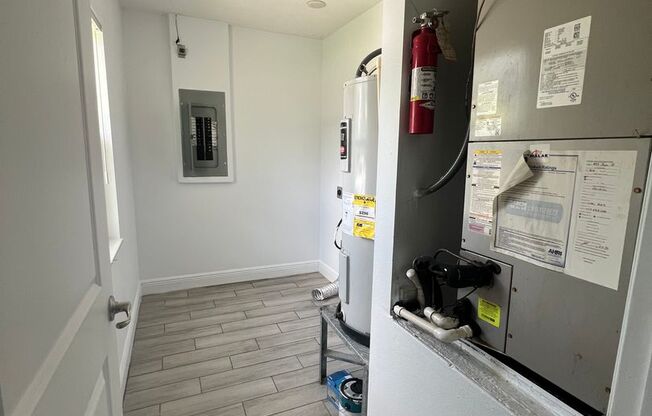 Beautiful 3-bedroom 2 bath single story home in SW Orlando near International Drive