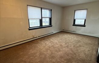 1 bed, 1 bath, $600, Unit 213