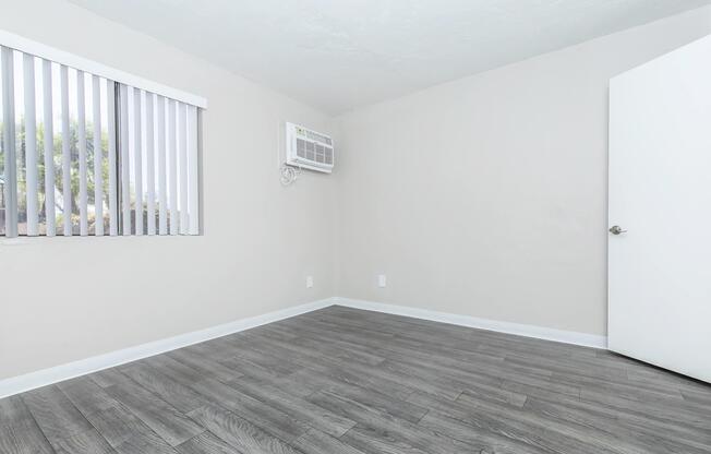 1 bed, 1 bath, 427 sqft, $795