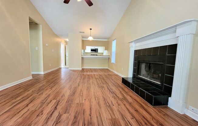 2 bedroom duplex available for a move in September 2024, wood floors, fireplace & beck deck $1450 per month