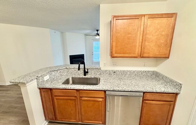 *COMING SOON* 2-Bed, 2-Bath Apartment available in Fort Mill!