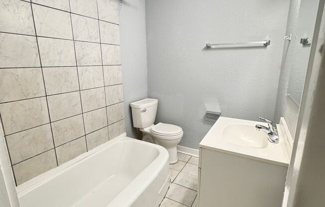 3 beds, 2 baths, $1,500