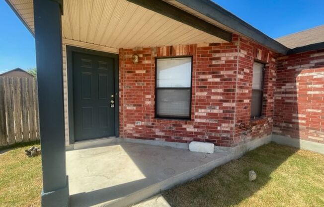 Price Change! Well-Maintained 3-Bedroom Home with Spacious Yard In NE San Antonio