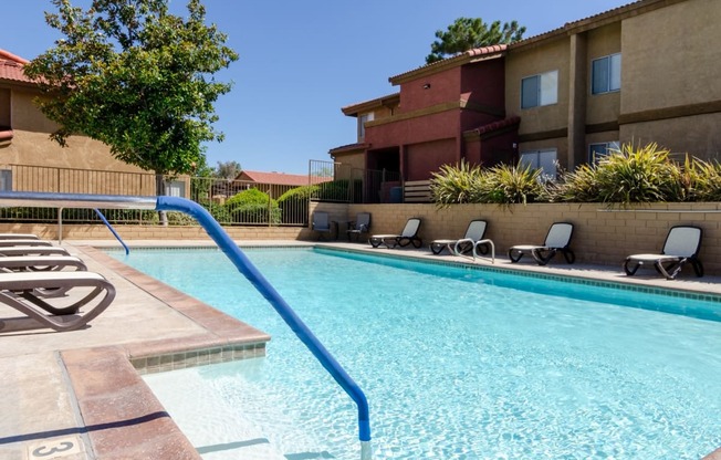 our apartments have a swimming pool with chairs