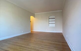 5425-33 W Martin Dr