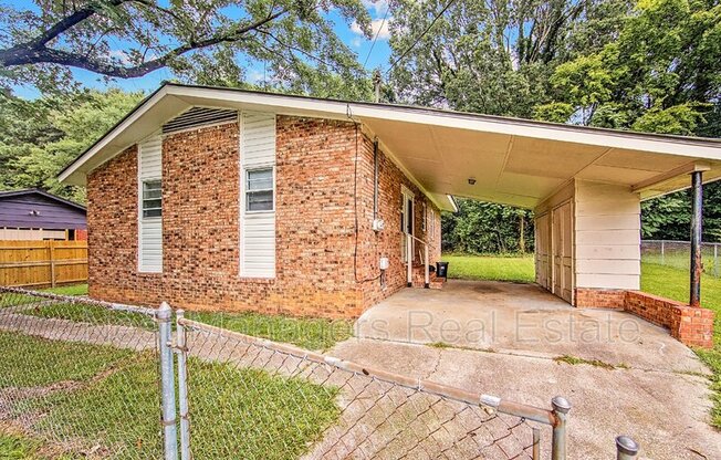 904 Chesterfield Dr