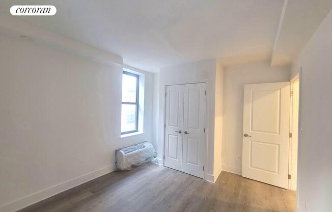2 beds, 2 baths, $6,850, Unit 14R