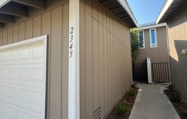 2 Bedroom 2.5 Bath Townhome Available in Pomona